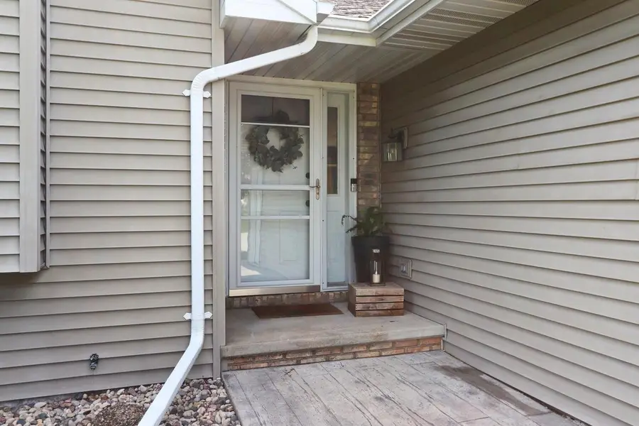 N365 RED TAIL LANE, Appleton, WI 54915 - #3