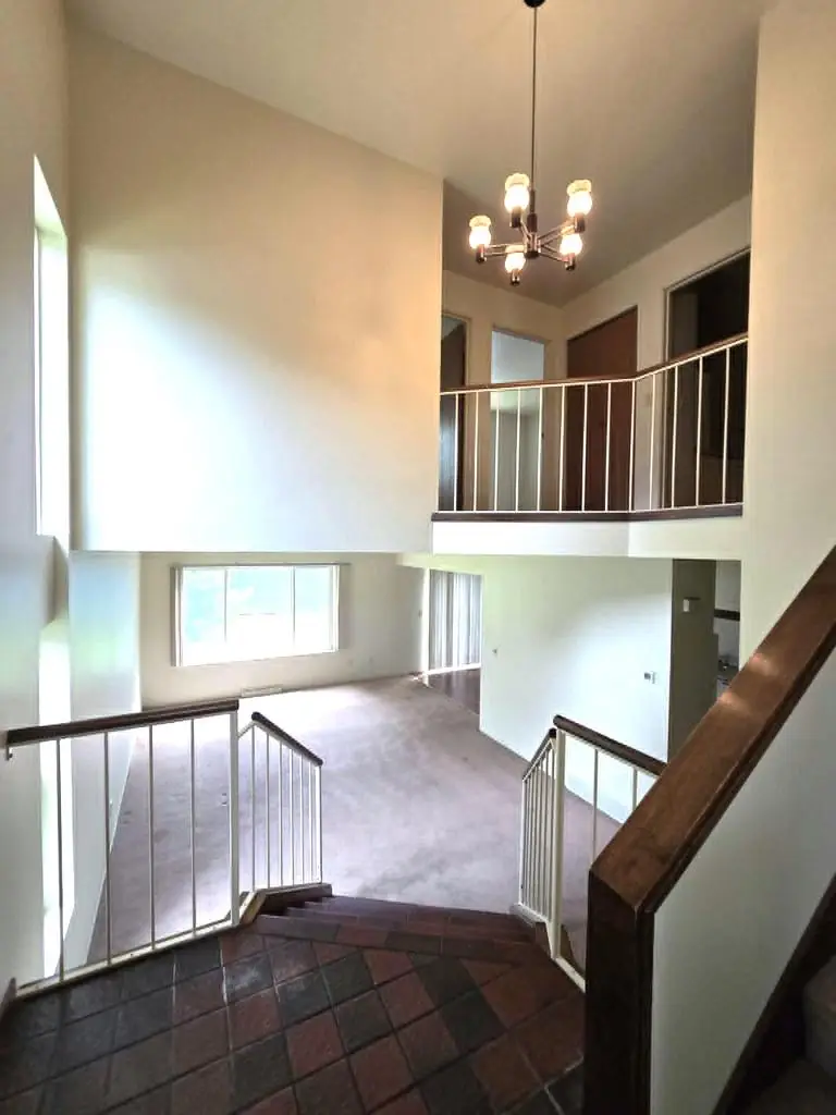 722 N HAWTHORNE DRIVE, Appleton, WI 54915 - #3