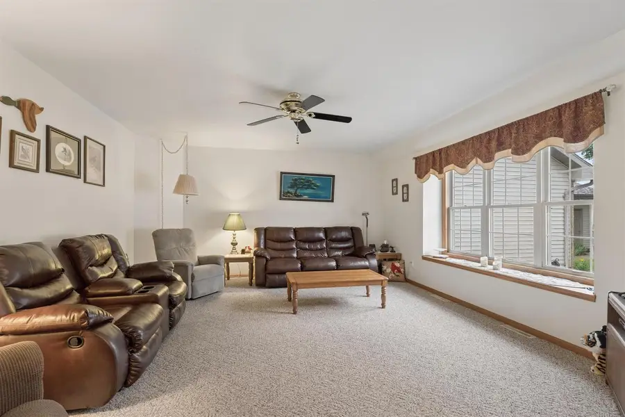 1123 STILLMEADOW LANE, Menasha, WI 54952 - #2