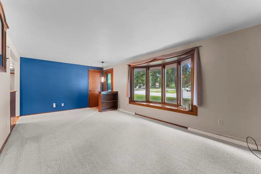 2536 DELWOOD DRIVE, Green Bay, WI 54302 - #3