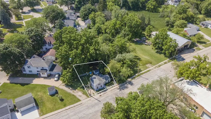 114 WASHINGTON STREET, Ripon, WI 54971 - #2