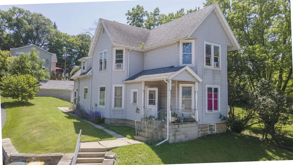 309 W FOND DU LAC STREET, Ripon, WI 54971 - #1