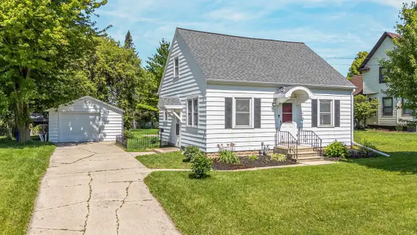 1406 S RIDGE ROAD, Green Bay, WI 54304