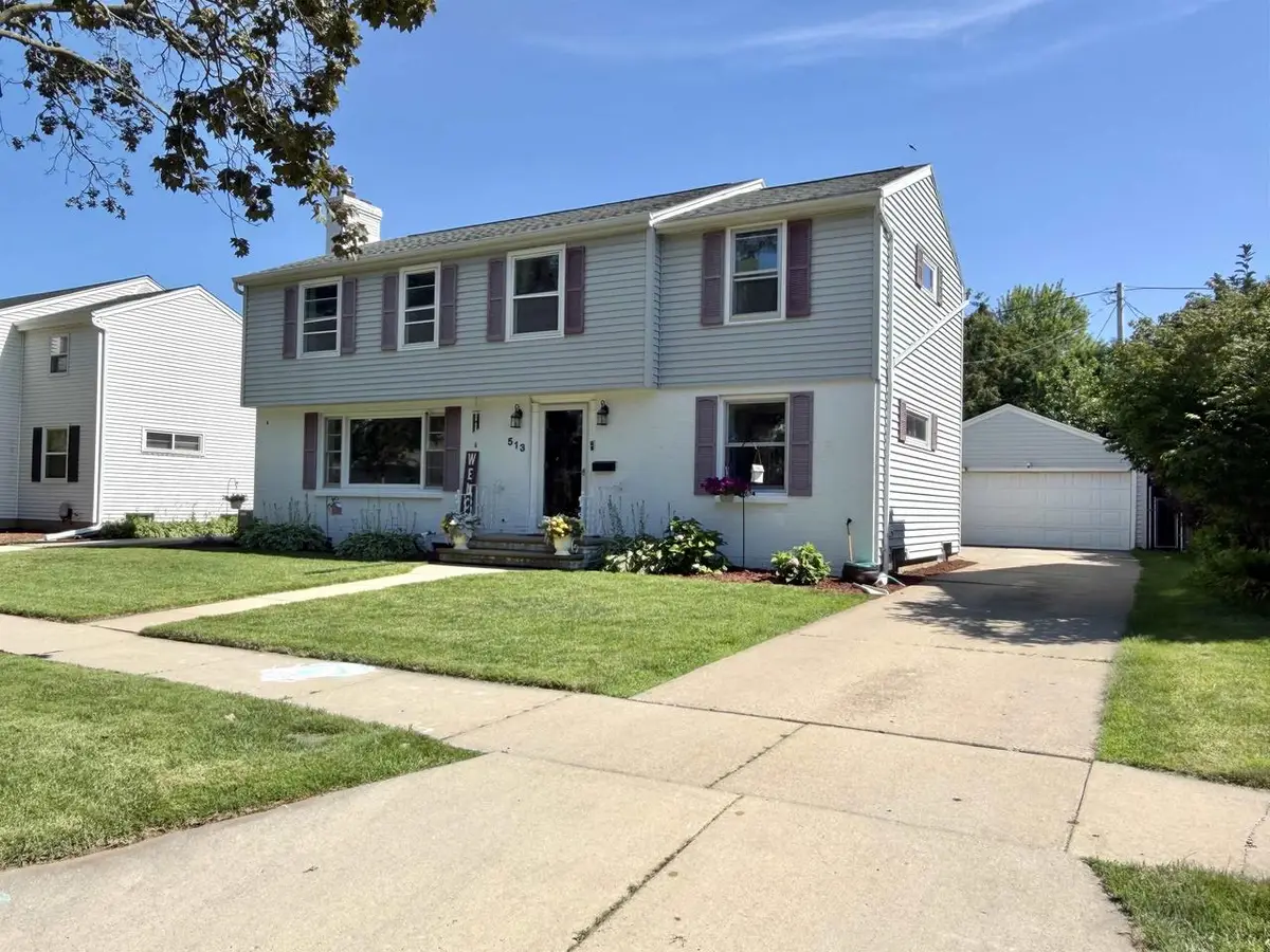 513 E LINDBERGH STREET, Appleton, WI 54911 - #1