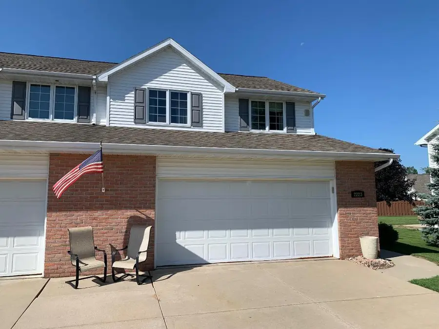2223 HOPF LANE, De Pere, WI 54115 - #2