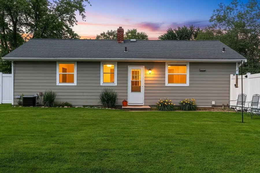 424 MEMORY COURT, Green Bay, WI 54301 - #2