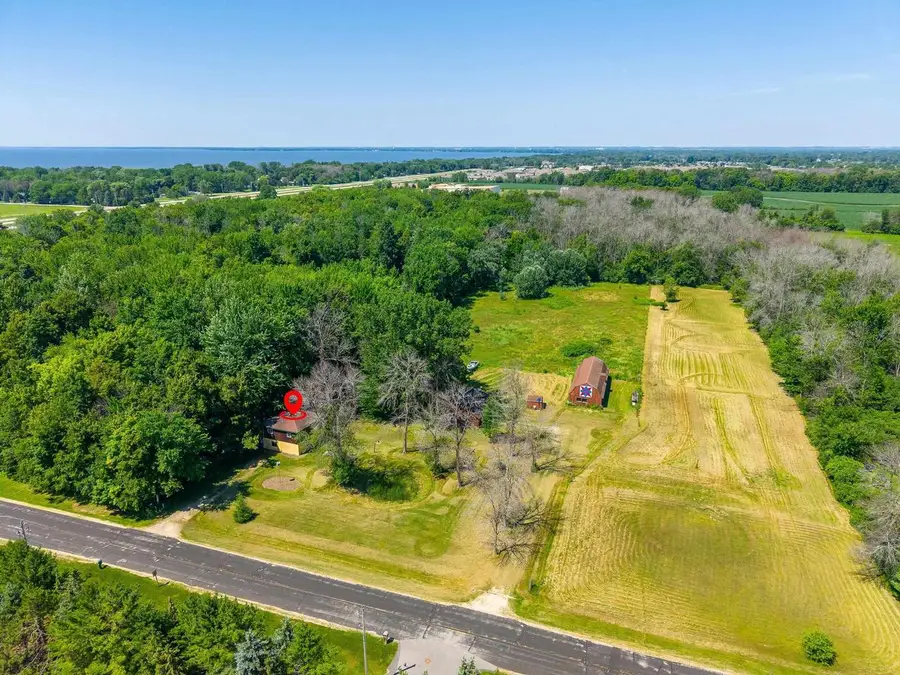 N8801 S COOP ROAD, Menasha, WI 54952 - #2