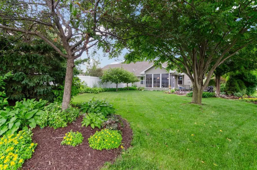 4813 APPLE ROAD, Appleton, WI 54913 - #2