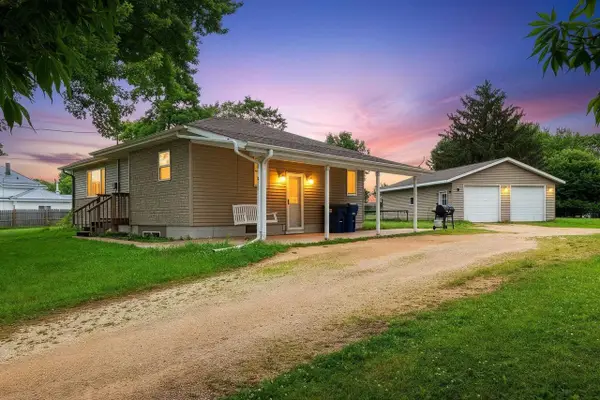 210 N GRAND AVENUE, Embarrass, WI 54933