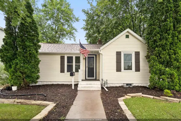 1201 HARRISON STREET, Neenah, WI 54956