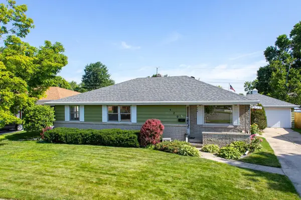 420 W LINDBERGH STREET, Appleton, WI 54911