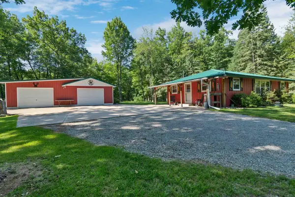 W13185 RANCH ROAD, Crivitz, WI 54114