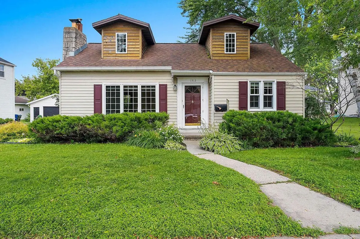 1313 LOST DAUPHIN ROAD, De Pere, WI 54115 - #1