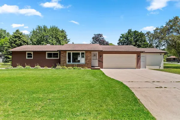 2365 NICOLE ANN CIRCLE, Green Bay, WI 54311