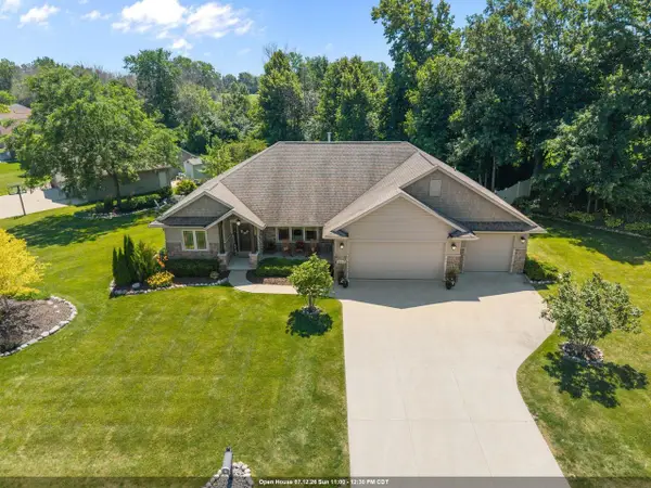 1983 CREEK SIDE DRIVE, Neenah, WI 54956