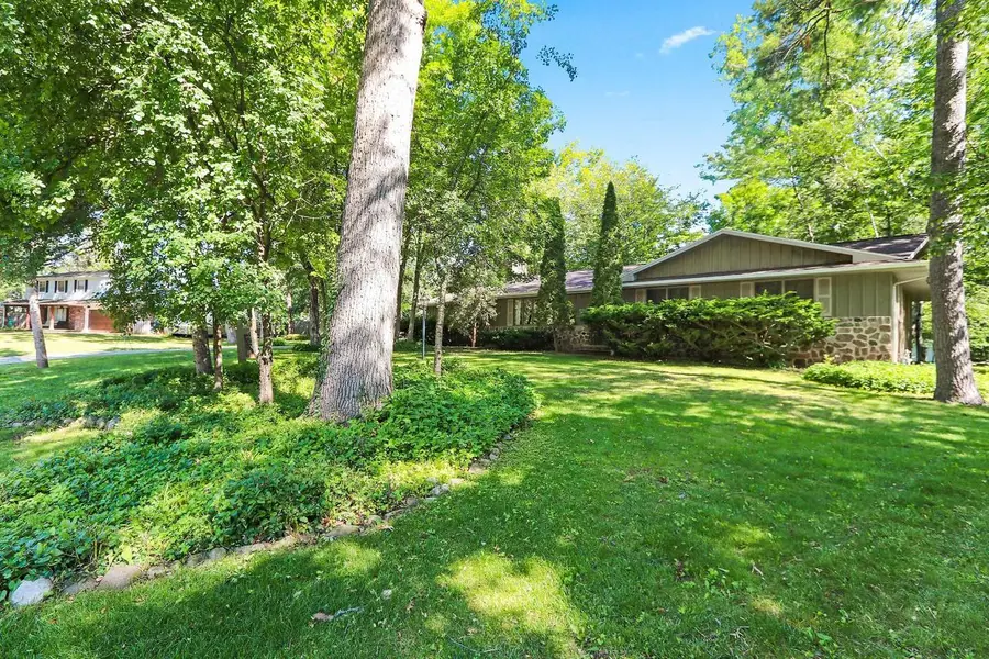 1338 KEN DRIVE, Green Bay, WI 54313 - #3