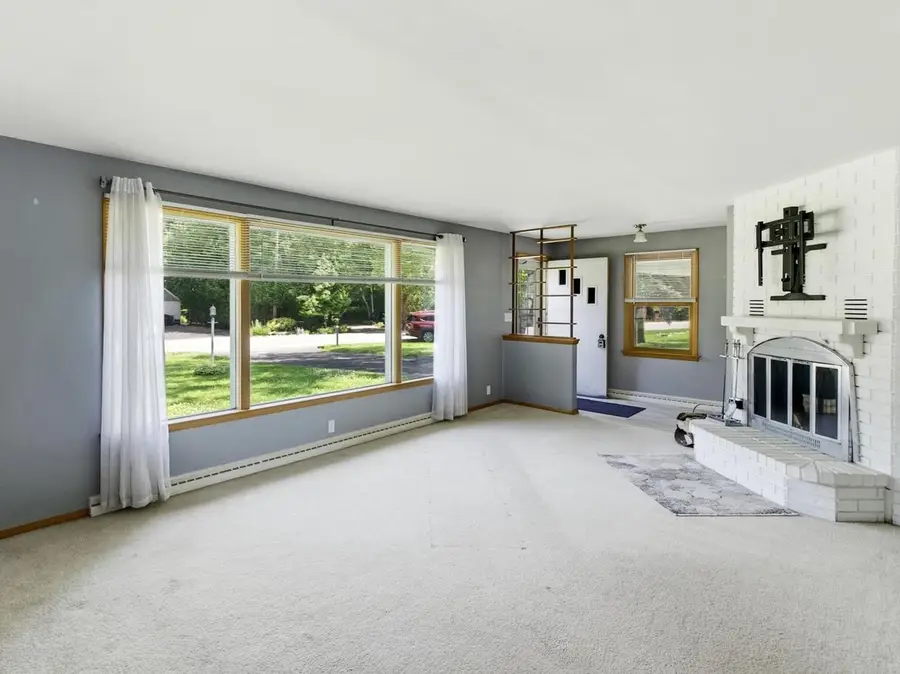 1843 PALISADES DRIVE, Appleton, WI 54915 - #2
