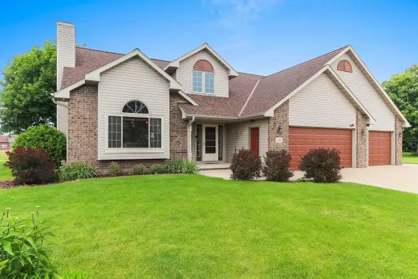 1194 MEADOW VIEW LANE, De Pere, WI 54115