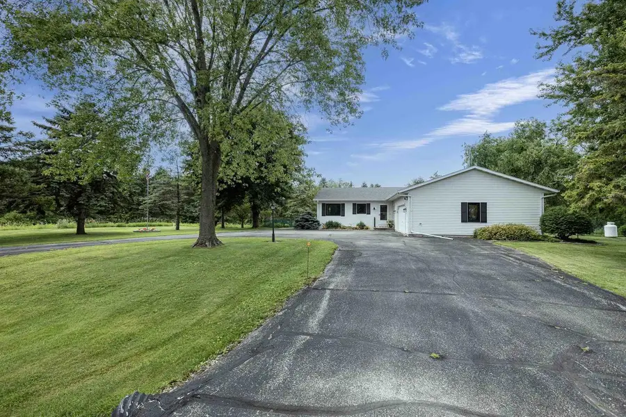 W5358 COUNTY ROAD A, Black Creek, WI 54106 - #3