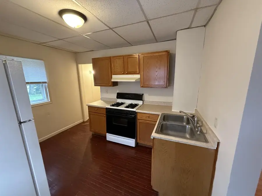 425 ANNEX AVENUE, Oshkosh, WI 54901 - #2