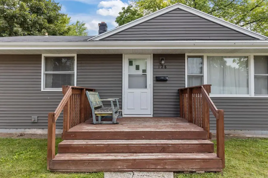 128 MCKINLEY STREET, Kaukauna, WI 54130 - #2