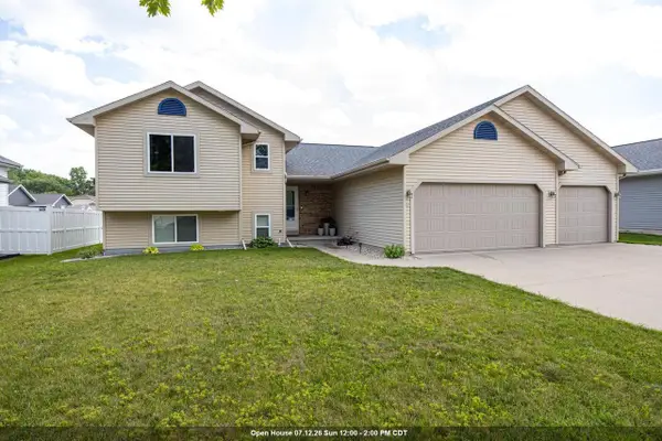 75 JACOB AVENUE, Oshkosh, WI 54902