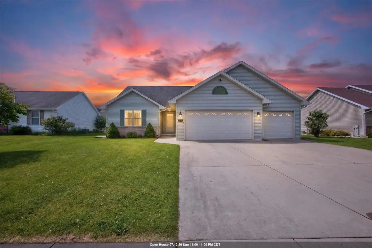 810 KILLARNY TRAIL, De Pere, WI 54115 - #1