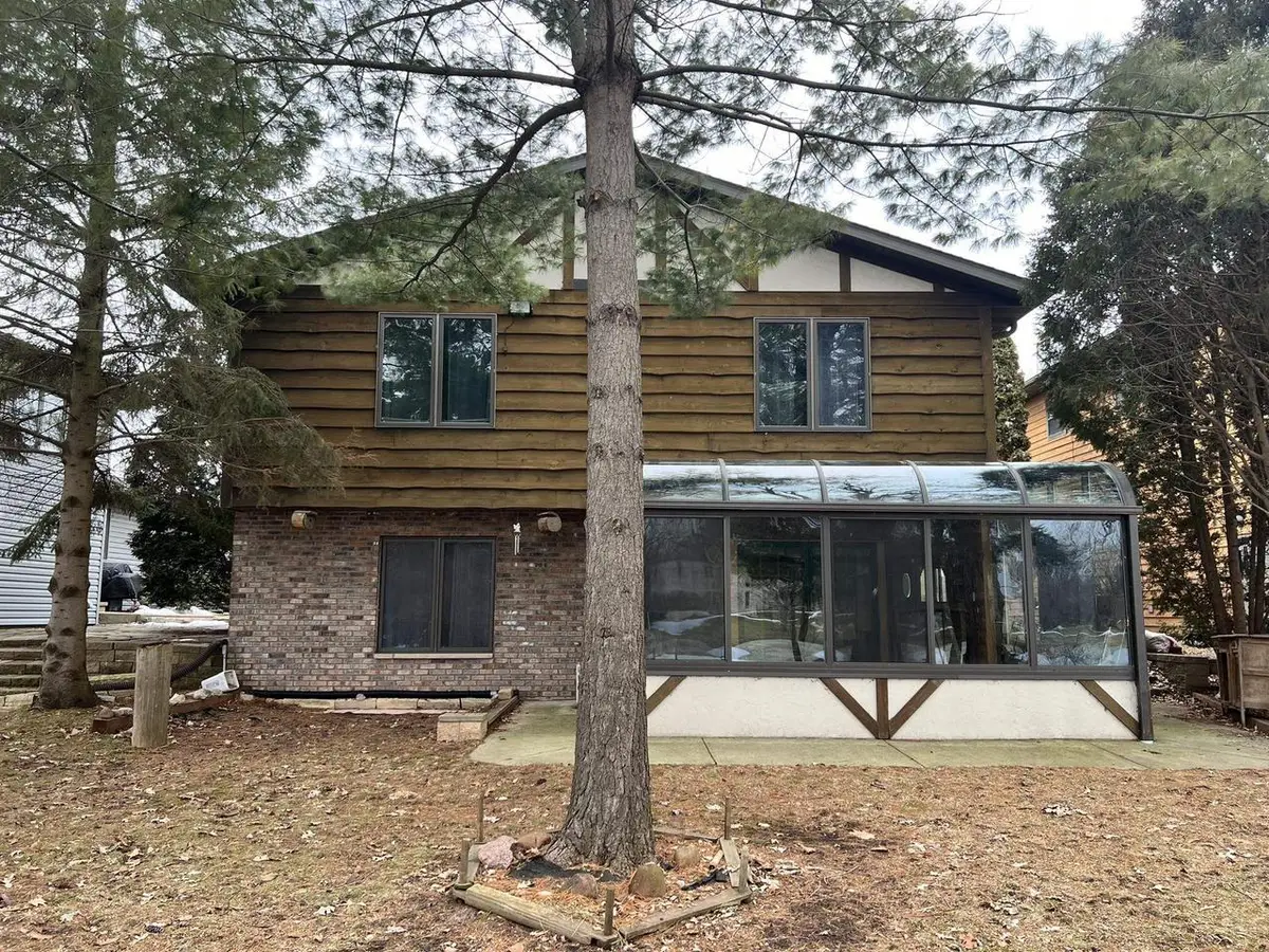 1159 ELMHURST LANE, Oshkosh, WI 54904 - #1