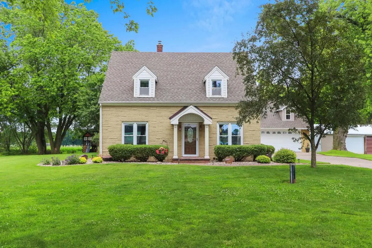 N4136 COUNTY RD C, Kaukauna, WI 54130 - #1