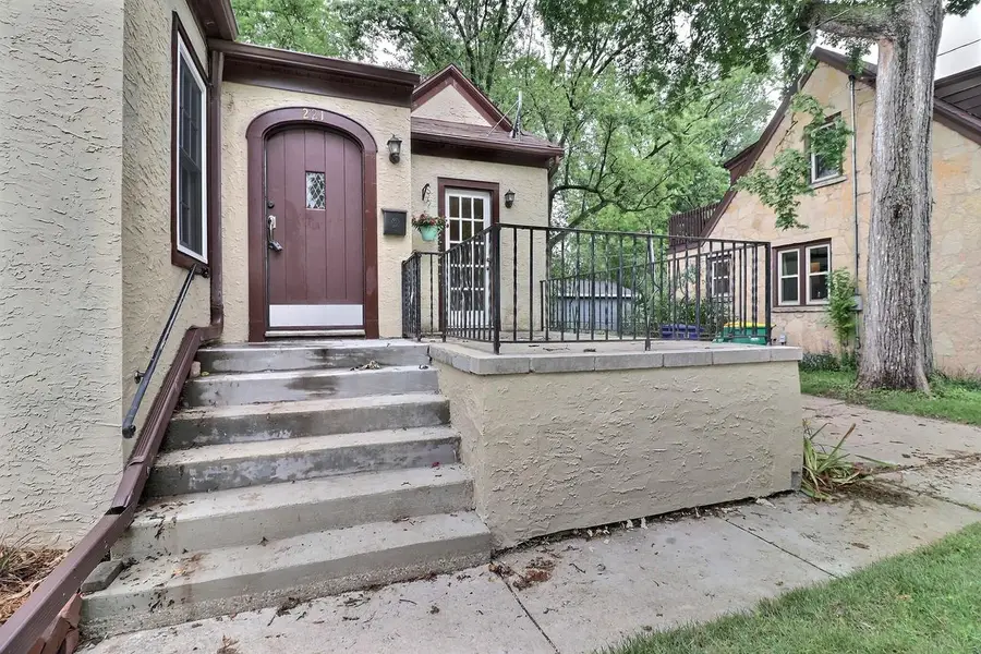 221 GRAY STREET, Green Bay, WI 54303 - #2