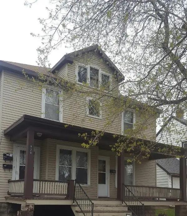 920 DOUSMAN STREET, Green Bay, WI 54303
