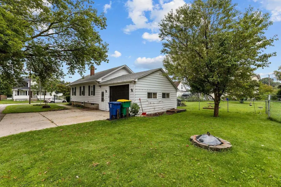 1073 CAROLINE STREET, Green Bay, WI 54303 - #3