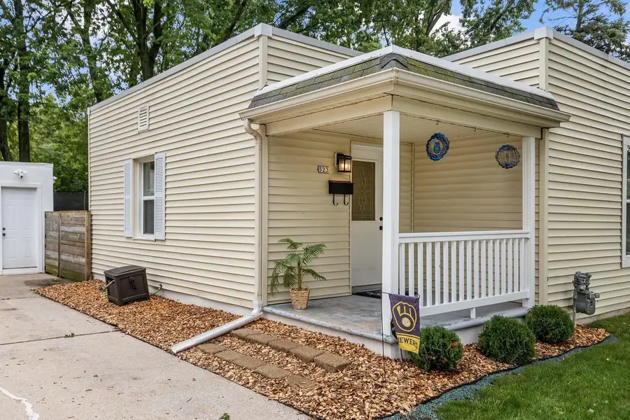 523 S ERIE STREET, De Pere, WI 54115 - #2