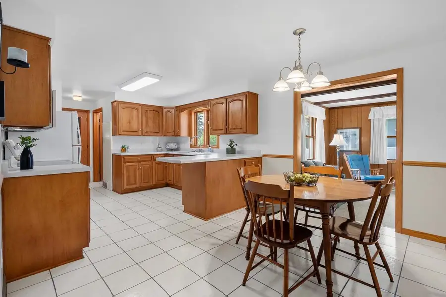 935 MARVELLE LANE, Green Bay, WI 54304 - #3