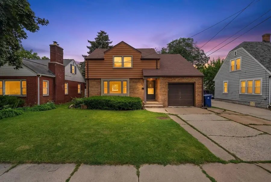 732 TAYCO STREET, Menasha, WI 54952 - #2