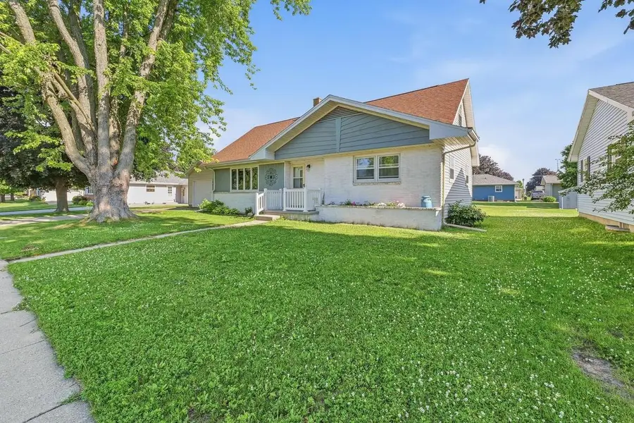 608 TULIP LANE, Waupun, WI 53963 - #2