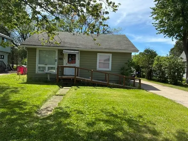 1117 FISCHER STREET, Gresham, WI 54128