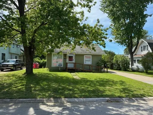 1117 FISCHER STREET, Gresham, WI 54128 - #3