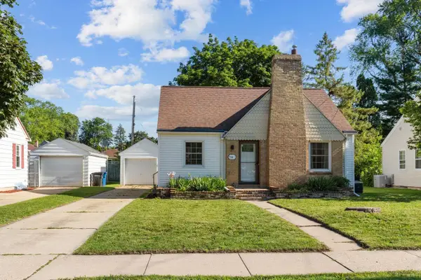 714 BALDWIN AVENUE, Oshkosh, WI 54901