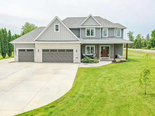 3990 W EARTHROCK ROAD, Appleton, WI 54913