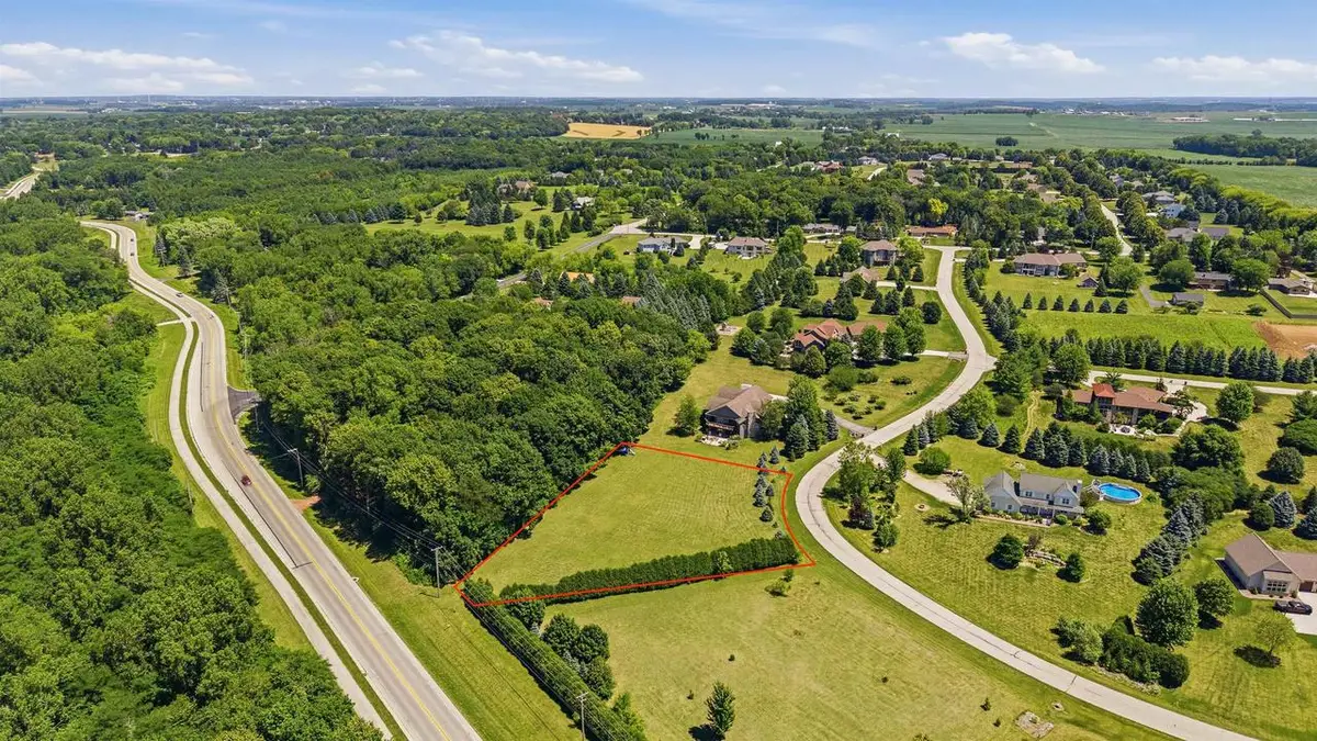 JENNIE LEE COURT, Malone, WI 53049 - #1