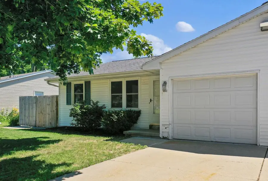 3641 EAST RIVER DRIVE, Green Bay, WI 54301 - #2