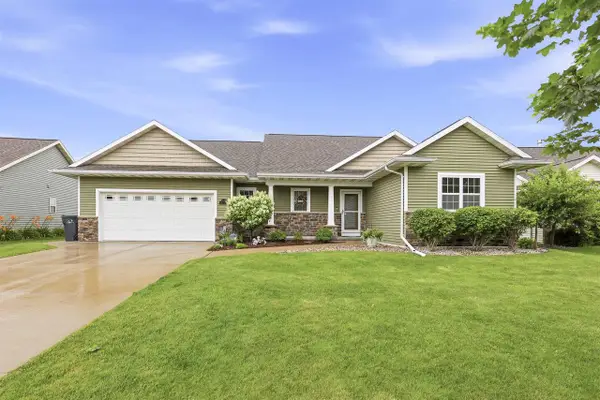 1120 W WILLIS WAY, Appleton, WI 54913