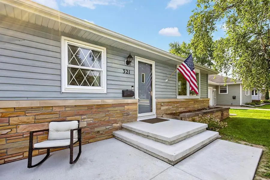 321 S LINDA STREET, Kimberly, WI 54136 - #2