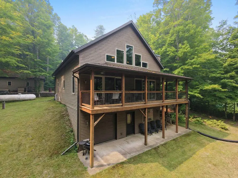 6588 NORWAY PINE LANE, Florence, WI 54121 - #2