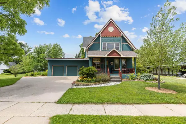 2309 N ONEIDA STREET, Appleton, WI 54911