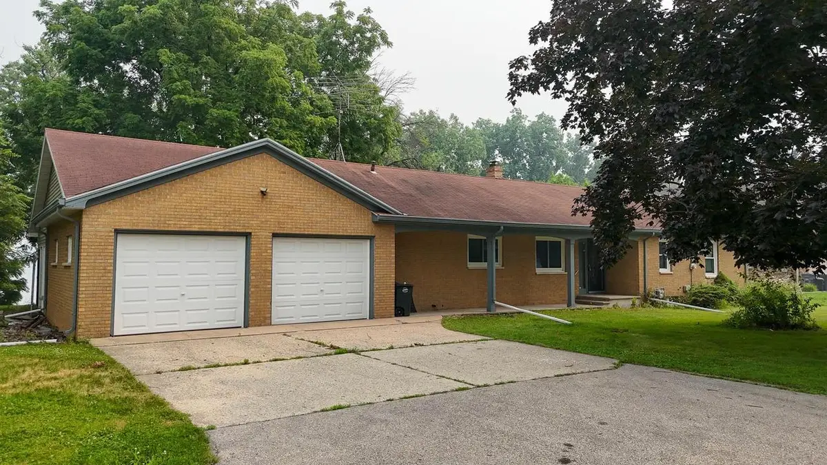 853 NEFF COURT, Neenah, WI 54956 - #1