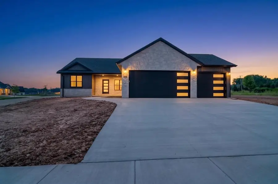 3065 STONE FENCE PLACE, Green Bay, WI 54311 - #2