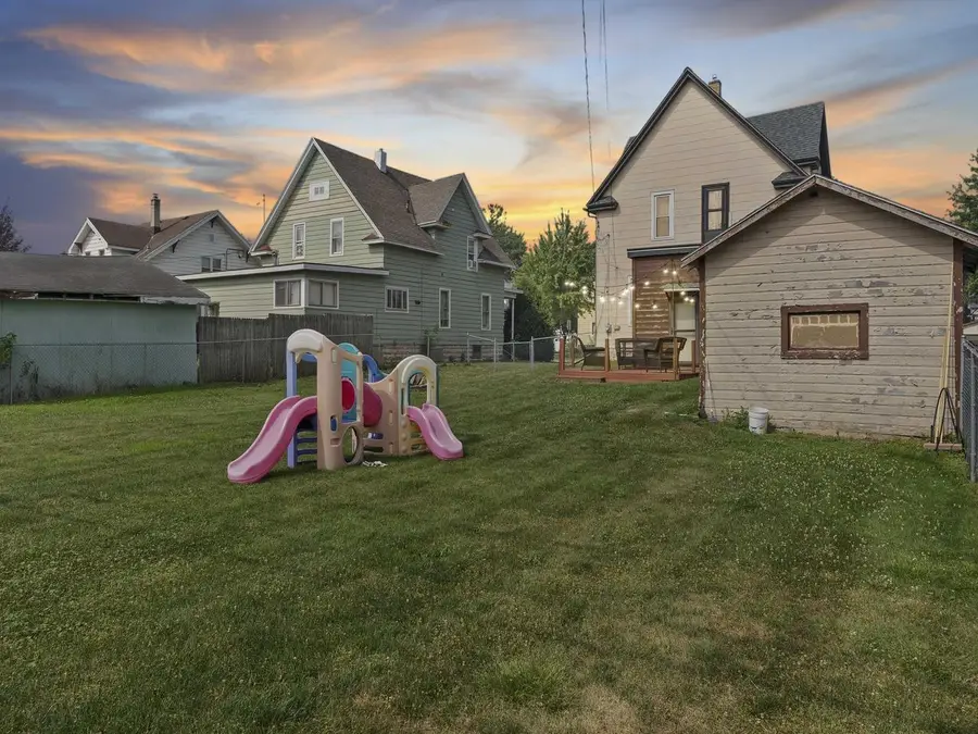 407 WALKER STREET, Fond Du Lac, WI 54935 - #2