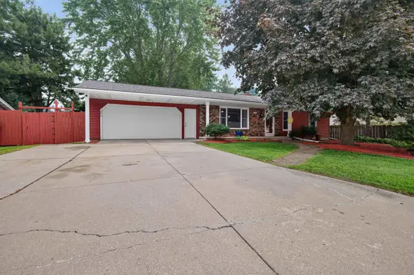 511 S SUPERIOR ROAD, Green Bay, WI 54311